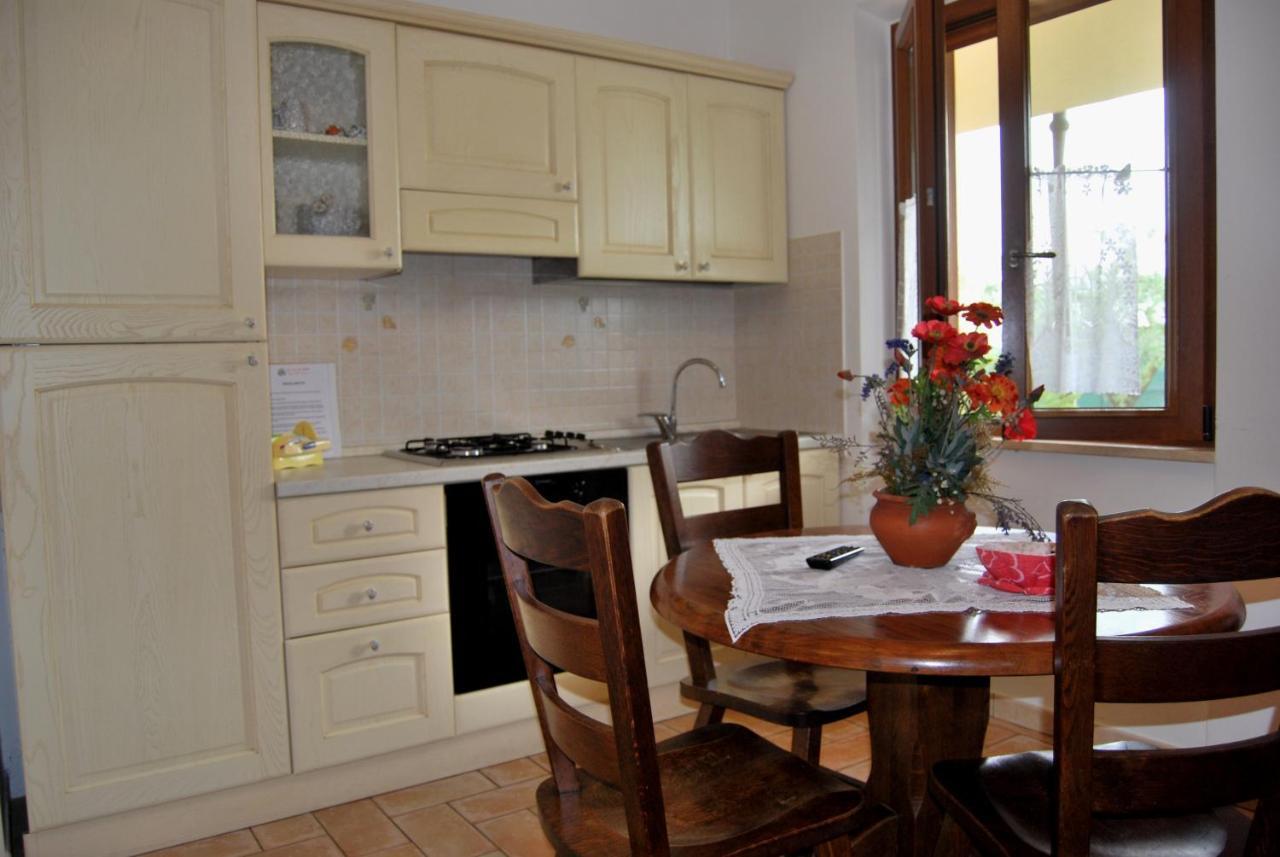 Le Terre Di Bac Bed & Breakfast Borgo Montenero Bagian luar foto