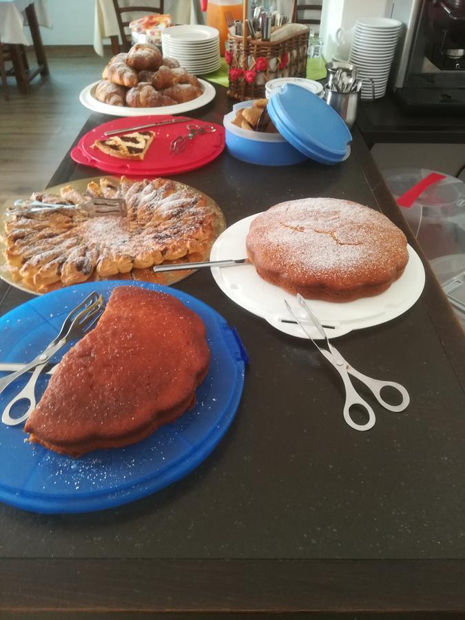 Le Terre Di Bac Bed & Breakfast Borgo Montenero Bagian luar foto
